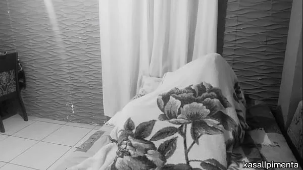 A LOT OF BITTING ON VACATION WITH THE EX IN THE SCENES CUT FROM THE PROGRAM