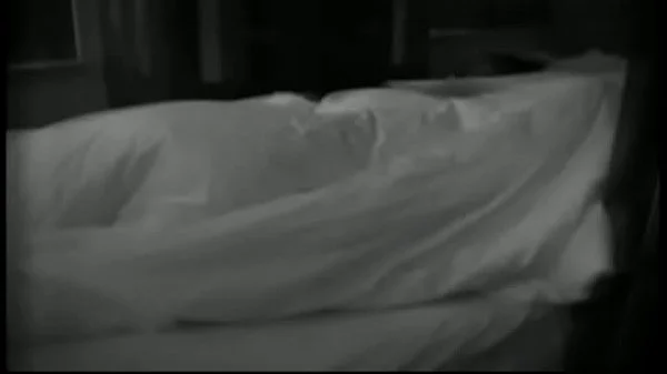 Dennis Nadia Golden Cage Sex