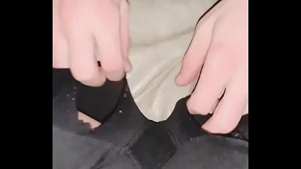 Watch this couple masterbate together. Two ejactulations.