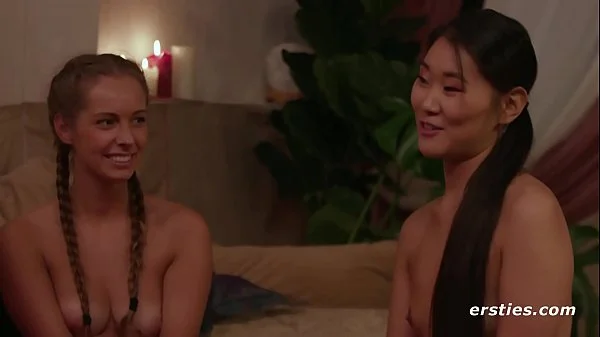 Four Hot Women Have a Fuck Machine Party