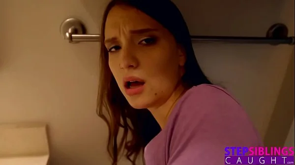 Step Siblings Caught- Getting Sucked By Stepsis While She Pees S8:E2
