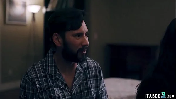 Babe has threesome sex with man and silicone love doll