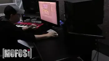 Latina Sex Tapes - (Selena Santana) - SAmateur Singer Banged In Studio - MOFOS