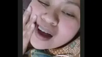 chubby from jakarta want my fucking cum!!(skype)
