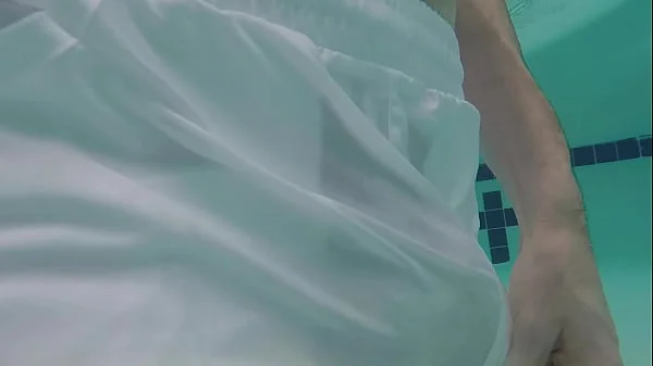 XnxxJohn pool boy see thru