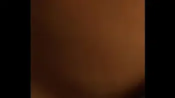 rica venezolana caraqueña puta hace trio con su amiga en españa en hotel