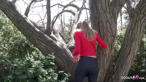 GERMAN SCOUT - Schlanke Studentin Emily bei Casting gefickt