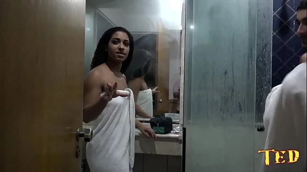 Depois da cena a Alessandra Carvalho não desiste faz uma pós cena no banheiro com Big Bambu - Jhonny Gab