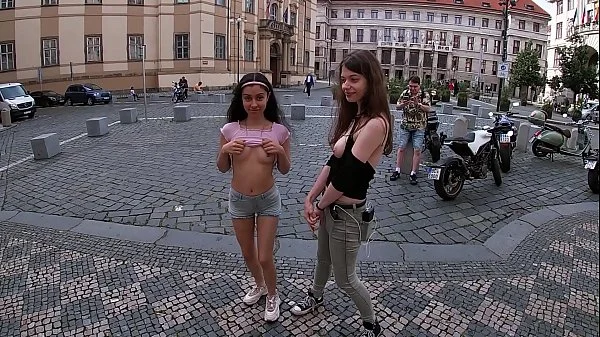 Extreme public nudity in Prague! (Interviewed by Andrea Diprè)