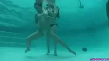 Wenona's underwater fantasy accomplished.