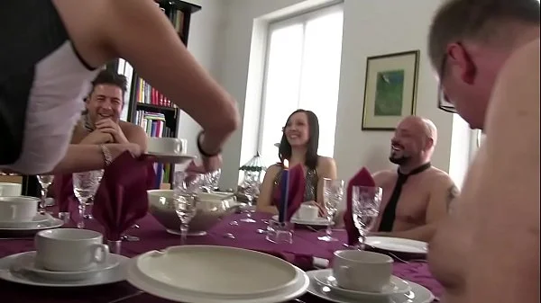 Free Version - My m. organizes sex parties, with friends and friends ...