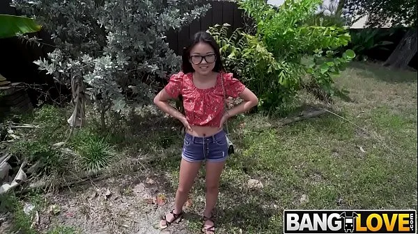 lulu Chu In Chinese Cutie Fucked on The Bus