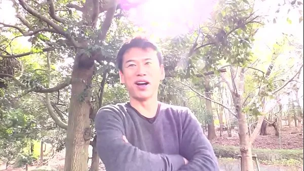 ママチャリ ～揺れる爆乳・くい込む巨尻～ 新崎雛子 1