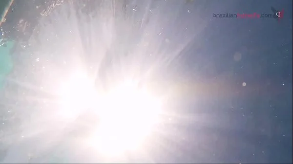 BRAZILIAN HOTWIFE - EXIBICIONISMO NO BEACH PARK - FORTALEZA - BRASIL