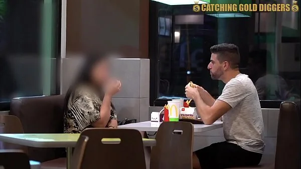 Skinny Guy Has An Amazing Sex With A Extremely Hot COLOMBIAN BBW!