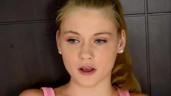 Eighteen year old 12th grade student modeling photos Hannah Hays 2017