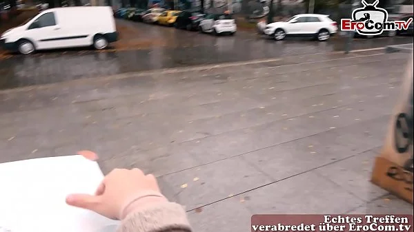 Hässliche deutsche notgeile Hausfrau verführt und Abgeschleppt beim EroCom Date Casting