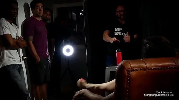 Busty Milf does 5 strangers at the same time