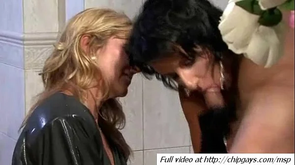 Hot woman blowjob huge cock