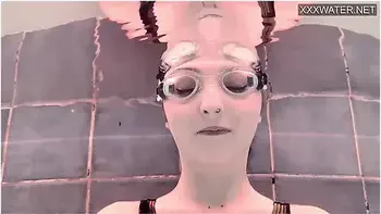 Frances Naughty Girl Emie Amfibia Swims Nude For You