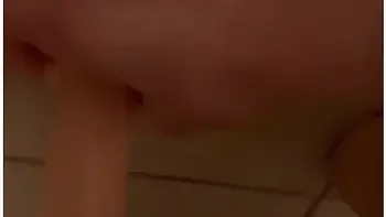 Im Taking A 20cm Cock In My Pussy!