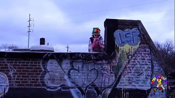 Fucking this gothic chick on the roof