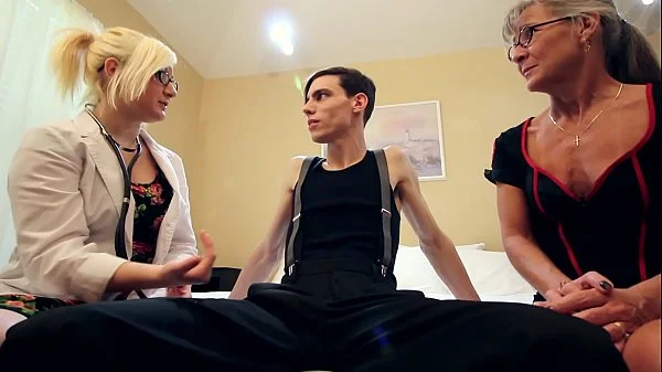 2 Nurses Give Their Patient a Double Handjob