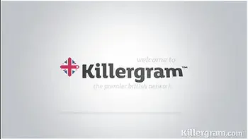 Paige Turnah Shows Off Her Big Round Booty