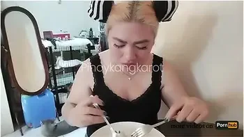 Dinilaan Ang Lato Lato