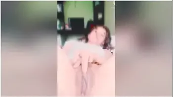 Pinay Viral Scandal - Pinay Masturbate Squirting Very Nice Pussy