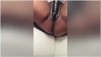 Latenite..kitty Purrrringggg