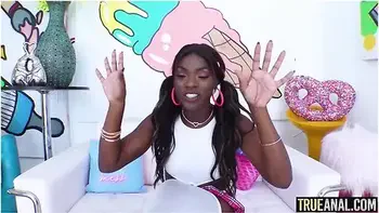 Ana Foxxxs Ass Is Back For More