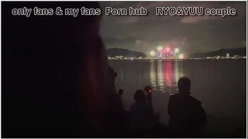 夏祭りて可愛い浴衣キャルを捕獲乳首なめ手コキて攻めるs級美少女の綺麗なまんこに無許可の大量中出し素人/ハイハン/スタイル抜群/花火大会/夏休み/tンハ/色白/スマホ撮影/浴衣着たまま/英語字幕