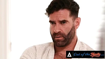 Pixie Smalls Creampie Fuck With Stepdad - Bratty Stepdaughter POV Sex