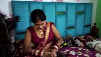 Desi Bhabhi First Time Anal with Devar - Homemade Indian Mom Stepson Sex in Hindi