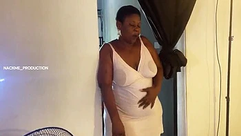 Stepmom Quickie Fuck with Stepson - Big Ass Doggy Style & Begging