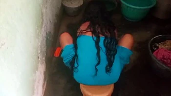 Tamil aunty village bath sex video with Priyanka314 - Indian housewife hardcore