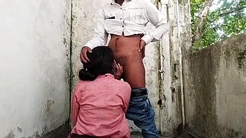 Hot Sexy School Girlfriend Feeling Shy With Cute Boyfriend