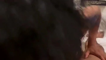 Lund Chusne K Liye Khushi Se Nachne Lagi