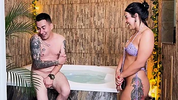 Venezuelan Milf Finds Naked Friend In Her Jacuzzi And Ends Up Riding Him And Sucking Him Kyleieliish