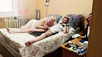 Stepmom Deep Throat Blowjob with Cum Swallowing