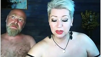 Hard Handjob For Lustful Mature Milf Cocksucker!
