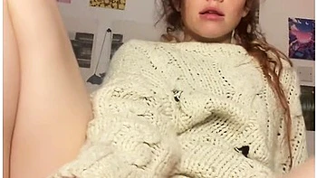 Petite Redhead Girl Fingering Her Creamy Pussy Until She Hears A Knock At The Door - Littlelee69