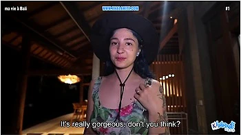 He Fuck Her In The Ass In Bali - French Alt Vlog - English Subtitles