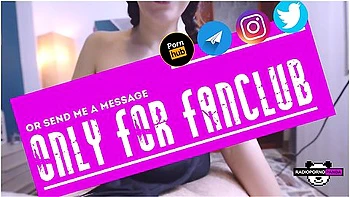 Behind The Scenes: During An Instagram Selfie Session She Makes Me Cum With Her Bra