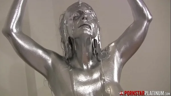 PORNSTARPLATINUM Mindi Mink Covered in Silver Before Teasing