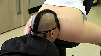 Japanese Doctor Domination: Masochist Patient Forced to Lick Pussy in Medical Exam