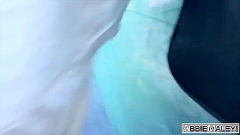 Blowjob At The Beach - Riley Reid