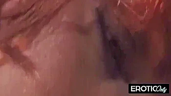 Public Degradation Cravings