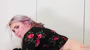 Olivia Kasady - S Ing For Ass Cream